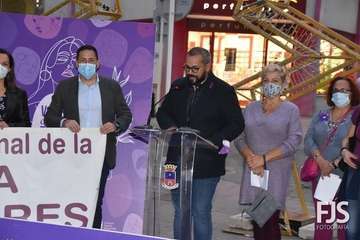 Concentración en Telde y marcha en la capital contra la violencia de género/TA, Francisco Javier Santana y Antonio Alí.